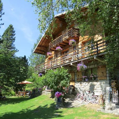 The Guest House Валорсин Екстериор снимка