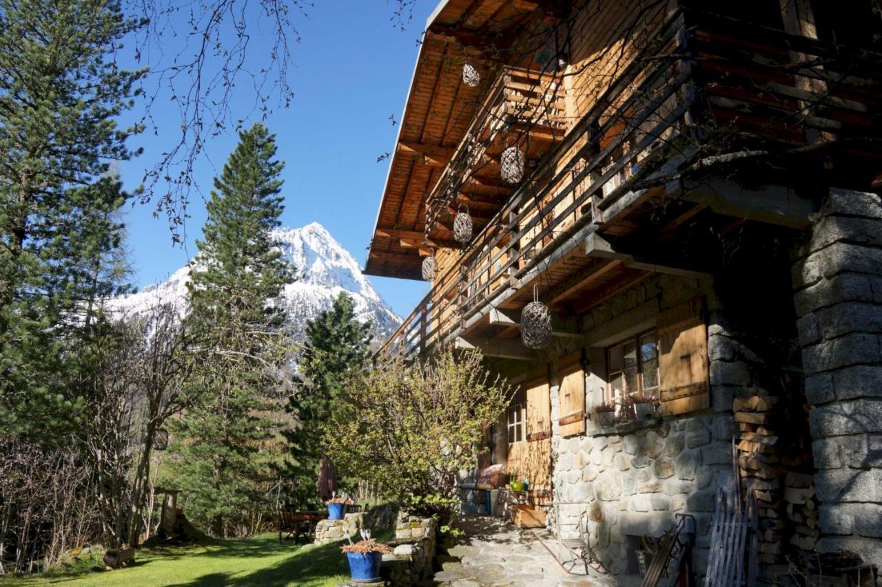 The Guest House Валорсин Екстериор снимка